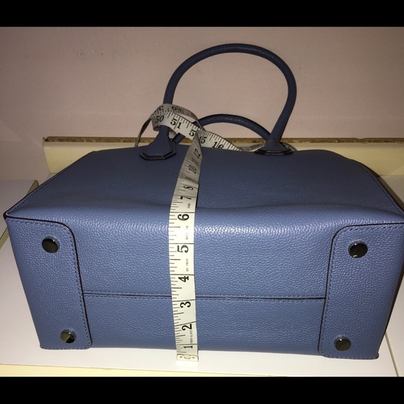 ⭐️HOST PICK⭐️ NWT 💯 Authent Michael Kors Large Convertible Mercer Tote - Picture 3 of 16